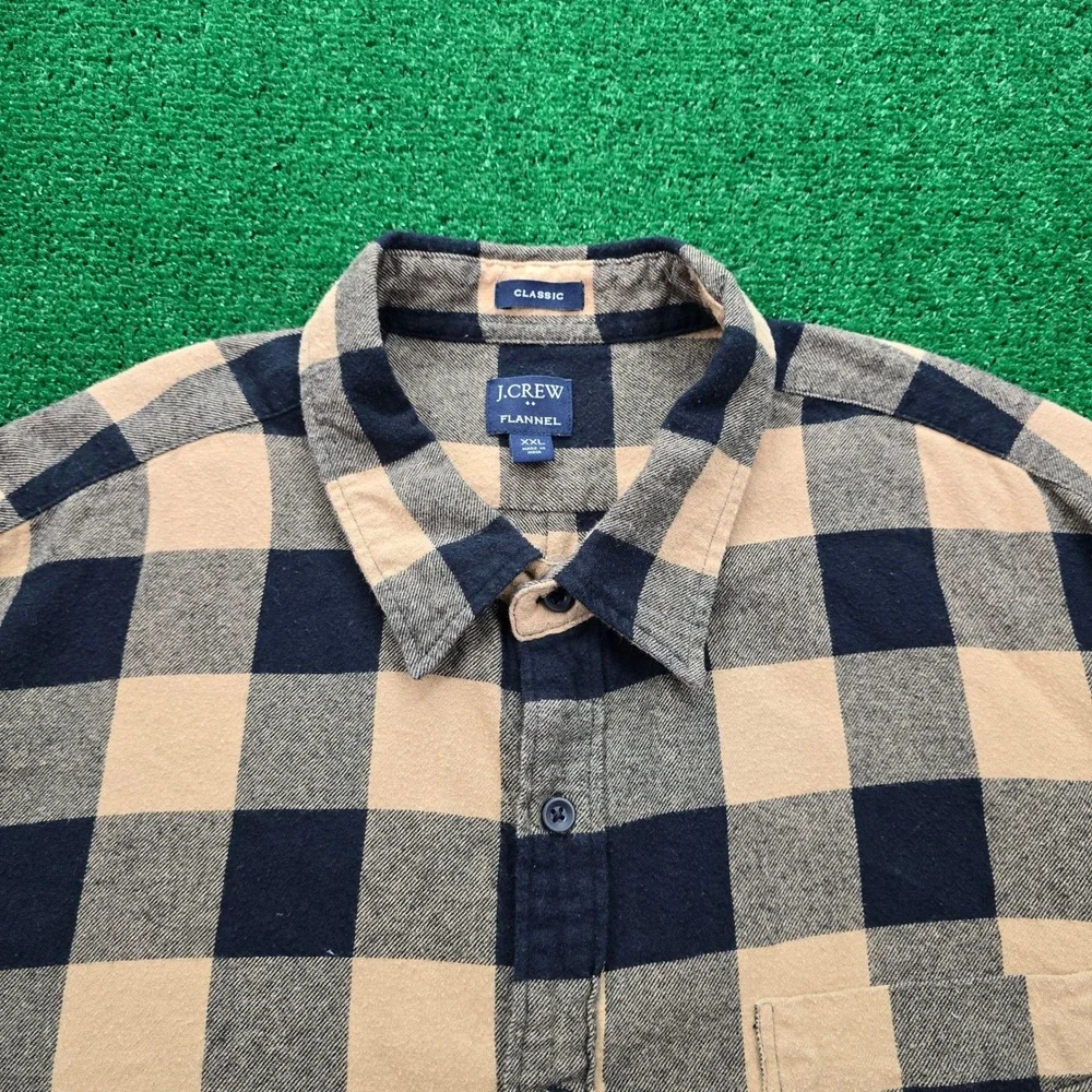 J.Crew Flannel Shirt Mens 2XL Black Beige‎ Plaid Button Up Long Sleeve Classic